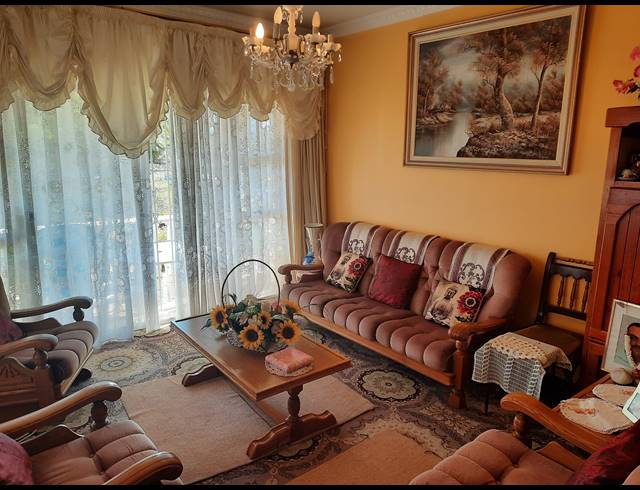 3 BEDROOM HOUSE FOR SALE IN RAISETHORPE